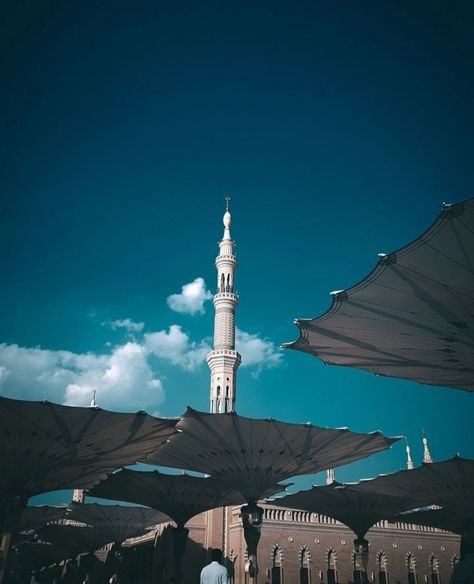 Masjid E Nabvi Aesthetic, Islamic Thumbnail, Pic For Editing, Masjid Nabvi, Jumma Mubarak Image, Masjid E Nabvi, Pics Editing, Ig Background, Macca Madina