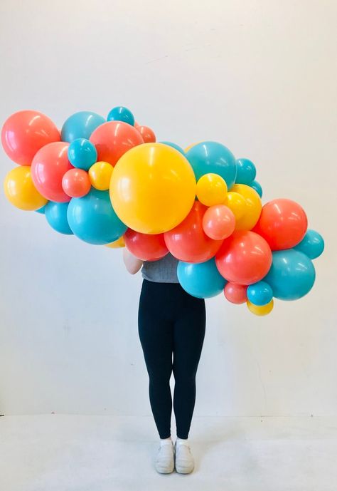 Grab And Go Balloon Garland, Business Balloons, Balloon Bar, Teal Balloons, Balloons Galore, Balloon House, Lion King Birthday, Sesame Street Birthday Party, Mini Balloons