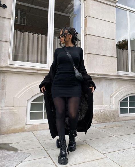 Baddie Winter Outfits Cold, Black Dress Outfit Casual, Black Fall Outfits, Mode Zara, Neue Outfits, Looks Black, All Black Outfit, Looks Chic, Outfit Inspo Fall