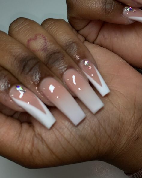 Ombre Nail Designs White, Nude Ombre Nails Coffin, White Ombre Nails With Design, White Ombre Nails Coffin, Drippy Nails, White Ombre Nails, Ombre Nail Art Designs, Wow Nails, Pink Ombre Nails