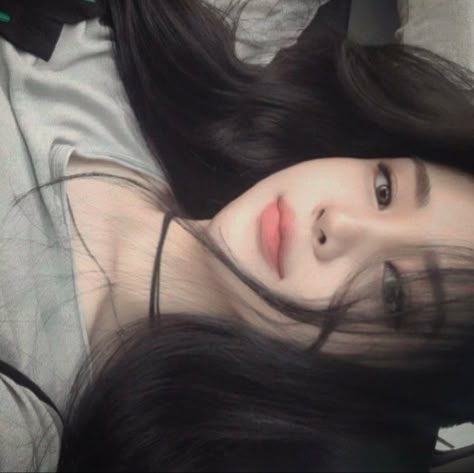 Korean Beauty Aesthetic, Uzzlang Girl, Foto Ideas Instagram, 가을 패션, Pretty Selfies, Cute Makeup, Girl Face, Ulzzang Girl