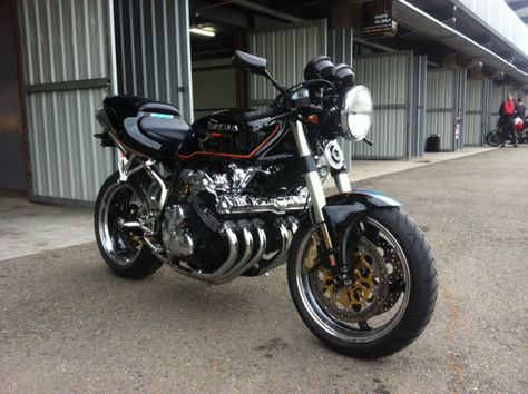 Jdm Motorcycles, Honda Cbx 1050, Honda Cb Series, Cbx 1000, Honda Bike, Honda Valkyrie, Best Motorbike, Honda Cbx, Honda Bikes