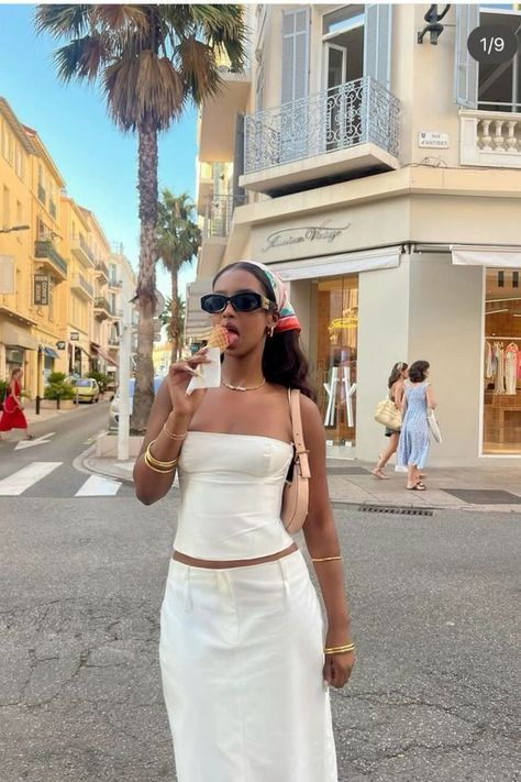 Summer Vacay Outfits, Europe Outfits Summer, Italy Summer Outfits, Tourist Outfit, Spain Outfit, European Fashion Summer, Greece Outfit, Europe Travel Outfits, Cute Vacation Outfits