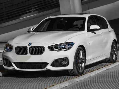 #BMW has given the 1-Series a #cosmetic facelift and a new range of #three-cylinder engines Bmw 118, Bmw 120d, Bmw M135i, Bmw Serie 1, Bmw Classic Cars, Bmw I, Car Catalog, Ford Torino, Bmw Serie 3