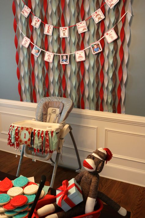 Sock Monkey Birthday Party - Streamer Backdrop - Highchair Banner Monkey Themed Birthday Party Boys, Monkey Themed 1st Birthday Party, Monkey 1st Birthday Boy, Monkey Birthday Crown, Party Streamer, Monkey Party Ideas, Sock Monkey Birthday Party, Diy Streamers, Monkey First Birthday