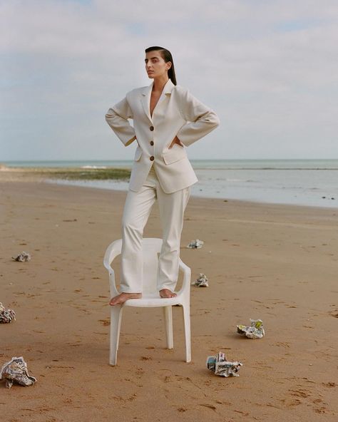 Sustainable Fashion Photography, Beach Fashion Photography, Beach Fashion Shoot, Beach Fashion Editorial, Journal November, Summer Editorial, Beach Editorial, Creative Photoshoot, Paolo Roversi