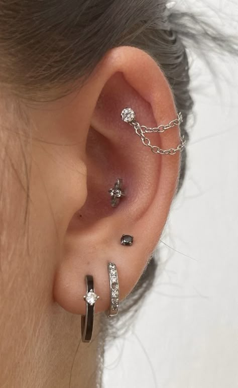 3 Conch Piercing, Conch Flat Piercing, Outer Conch Piercing Ideas, Conch Piercing Combinations, Low Conch Piercing, Flat Ear Piercing Jewelry, Flat And Conch Piercings, Conch And Flat Piercing, Multi Ear Piercings