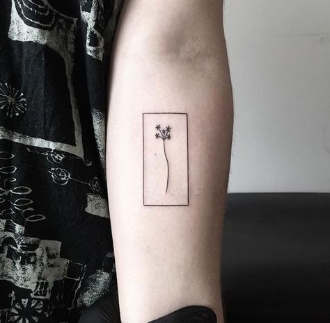 Flower in a box forearm tattoo Square Tattoo, Box Tattoo, Tatuagem Masculina Pequena, Tattoo Leg, Small Girl Tattoos, Sketch Tattoo Design, Stick N Poke, Cute Small Tattoos, Mermaid Tattoos