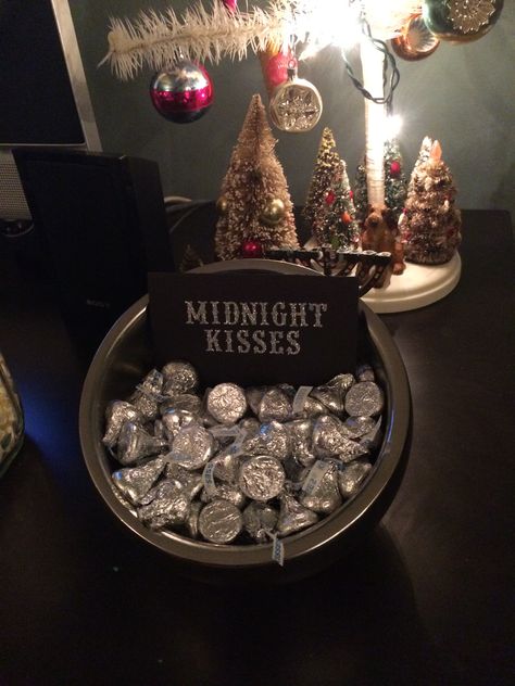 Midnight Kisses NYE 2015 Midnight Kisses, Nye Party, New Years Eve, Snow Globes, Kiss