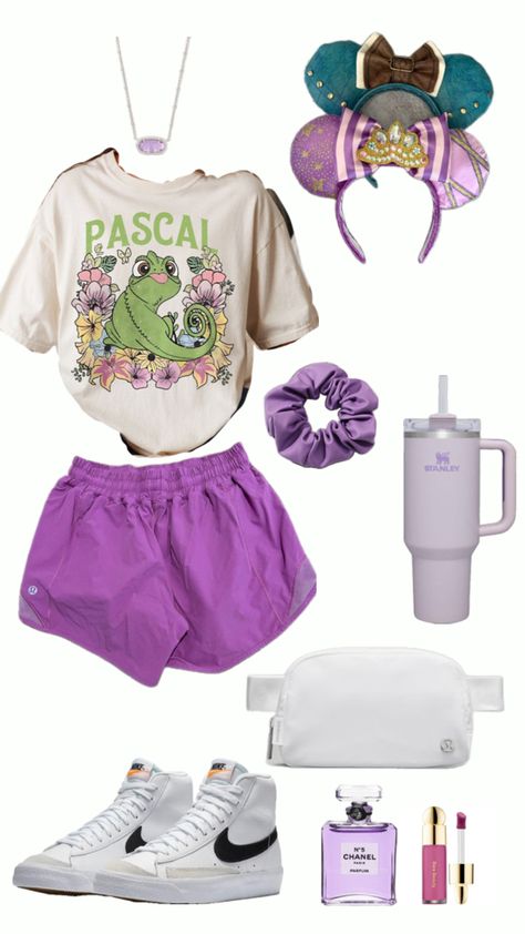 Plus Size Disney Outfits, Epcot Outfit Ideas, Disneyworld Outfit, Epcot Outfit, Disney Family Outfits, Rapunzel Outfit, Disney Prom, Disney Park Outfit, Disney Bound Outfits Casual