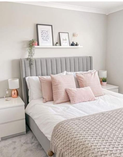 Pink Women Bedroom, Aesthetic Bed Inspiration, Pink White Gray Bedroom Ideas, Bedroom Inspirations Pink And Grey, Bedroom Ideas Grey Bed Frames, Room Style Ideas Bedrooms, White Wall Room Ideas, Grey Bed Room Ideas, Fun Bedroom Ideas For Women