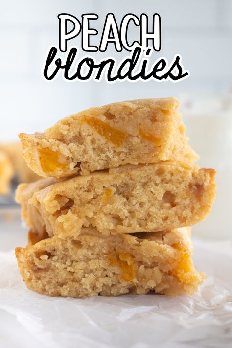 Peach Blondies - Make the Best of Everything Peach Blondies, Peach Tart Recipes, Easy Peach Pie, Fresh Peach Pie, Baking Bad, Peach Cookies, Peach Dessert, Cream Cheese Mints, Cream Cheese Rolls