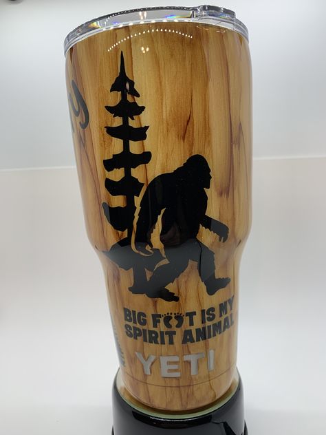 Sasquatch Tumbler, Bigfoot Tumbler, Yeti Cup Designs, Bigfoot Art, Cup Decals, Cricut Hacks, Epoxy Crafts, Artsy Ideas, Diy Tumbler