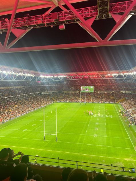 #suncorp #rugby #friends #thingstodo #rugbygame #sportingevent #celebration #family #nrlwife #wag #liveevent #thingstodowithfriends Rugby Wag, Rugby Games, 2024 Vision, Live Events, Sport Event, Rugby, Tik Tok, Vision Board, Rug