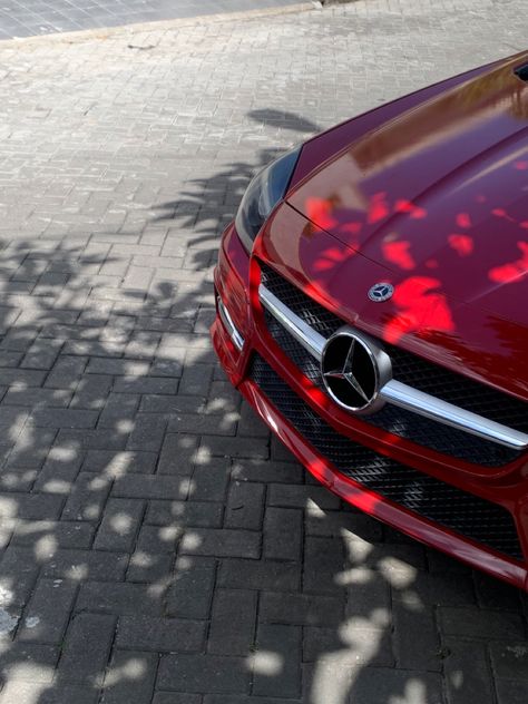 Red Mercedes Benz Aesthetic, Red Mercedes Benz, Red Mercedes, Mercedes Convertible, Fashion Aesthetic Instagram, Driving Fast, Cla 45 Amg, Car Mercedes, Red Sports Car