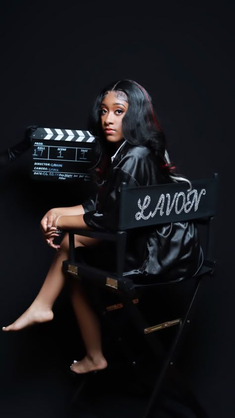 Lights Camera Action Theme Photoshoot, Actor Chair Photoshoot, Movie Chair Photoshoot, Movie Themed Photoshoot, Studio Chair Photoshoot, Directors Chair Photoshoot, Hollywood Party Ideas, Ceo Photoshoot, 30th Birthday Party Women