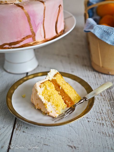 Apricot Vanilla Layer cake @ Not Quite Nigella Apricot Cake Recipe, Vanilla Layer Cake, Edible Gold Glitter, Apricot Cake, Thing To Make, Layered Cake, Layer Cakes, Edible Food, Apricot Jam