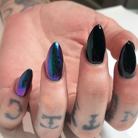 Oil Spill Nails, Vanessa Cooper, La Nails, Oil Spill, Black Oil, Black Heart, Black Nails, Nail Artist, Almond Nails