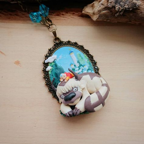 Polymer Clay Pendant Aang and Appa - Avatar the Last Airbender - Air Temple - Polymer Clay Jewelry - Clay Necklace - Jewellery - Kawaii Jewelry - Cute Horse Polymer Clay, Aang And Appa, Appa From Avatar, Dog Polymer Clay, Air Temple, Appa Avatar, Fimo Kawaii, Scene Jewelry, Crafts Simple