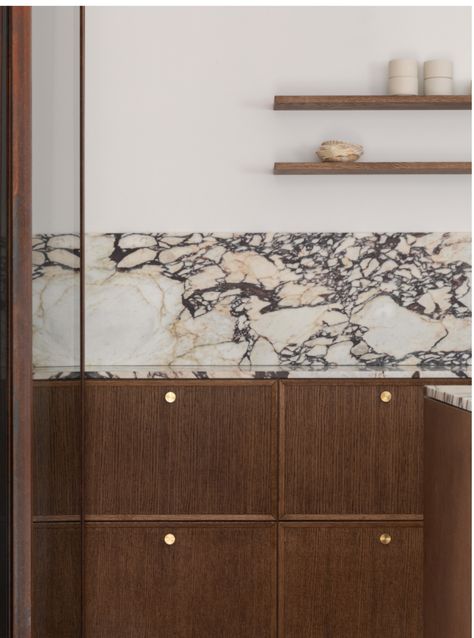 Dark Wood Kitchen Cabinets, Calacatta Viola Marble, Design My Kitchen, Viola Marble, Note Design Studio, Calacatta Viola, Dark Wood Kitchens, Walnut Kitchen, Oak Kitchen Cabinets