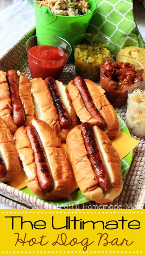 The Ultimate Hot Dog Bar Campground Activities, Family Barbeque, Backyard Bbq Food, American Citizenship, Hot Dog Party, 18th Party, Dogs Ideas, Backyard Bbq Party, Hot Dog Chili