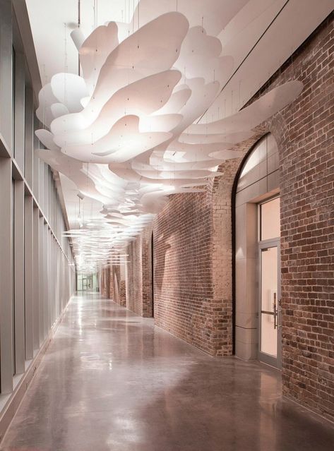 2014 AIA Institute Honor Awards for Architecture: SCAD Museum of Art / Sottile & Sottile and Lord Aeck Sargent Ceiling Art, Ceiling Treatments, Brick Walls, Design Del Prodotto, The Ceiling, Light Installation, Commercial Design, Commercial Interiors, Retail Design