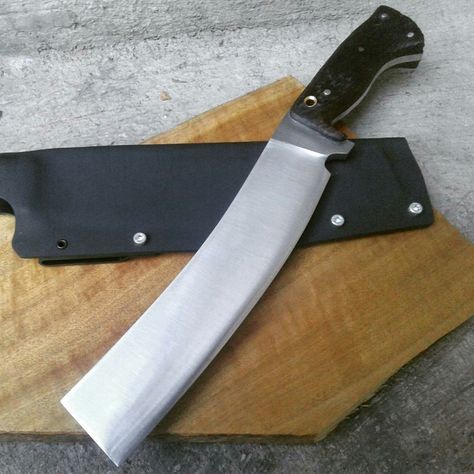 Chopper Knife, Tactical Swords, Knife Making Tools, Tanto Knife, Diy Knife, Fire And Water, Cleaver Knife, Basic Skills, Forged Knife