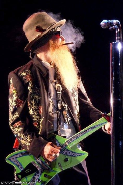 The Great Billy Gibbons Billy Gibbons, Rock & Roll, Galaxies Wallpaper, Zz Top, Musica Rock, Southern Rock, Rock N’roll, Mötley Crüe, Blues Music