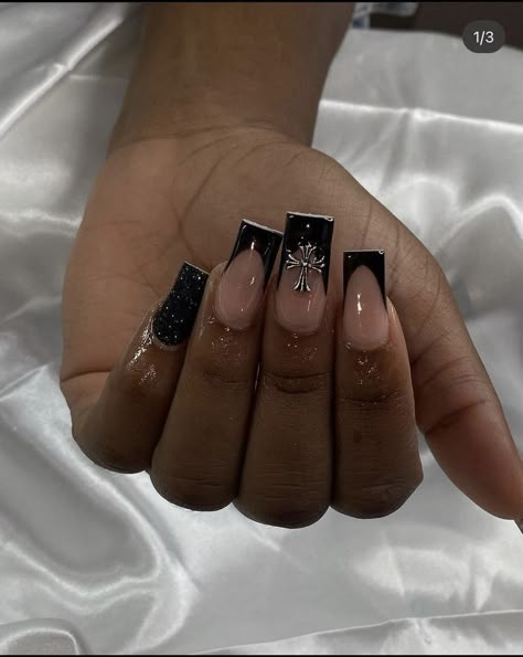 Nails Acrylic Black Short, Black Nail Inspo, Black Frenchies, Black Prom Nails, Sweet 16 Nails, Homecoming Nails Acrylic Black, Nails Acrylic Black, Black Acrylic Nails, Hard Nails