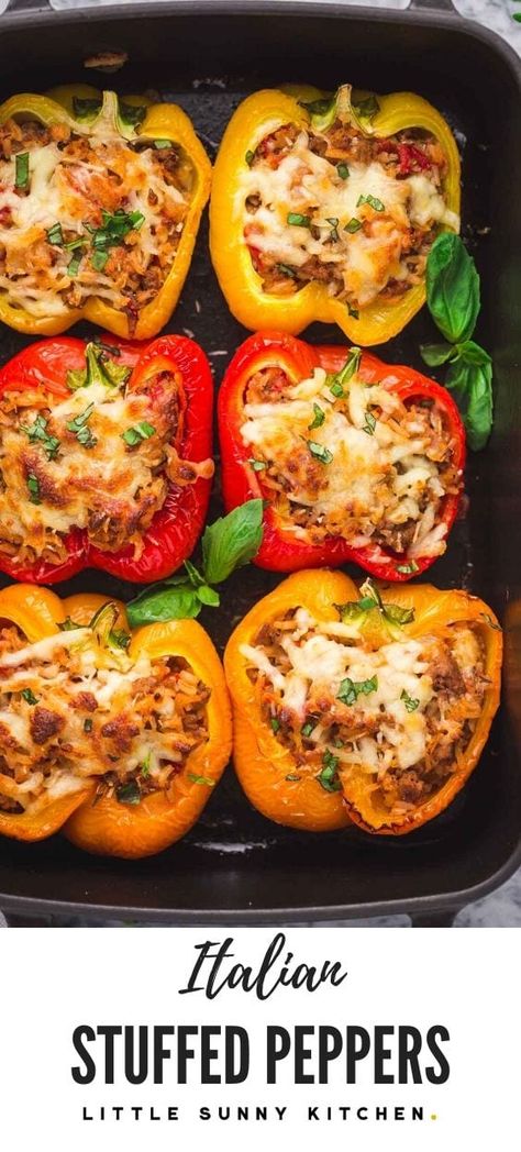 Fast Family Dinners, Classic Stuffed Peppers, Italian Stuffed Peppers, Stuffed Peppers Healthy, Low Carb Tacos, Bell Pepper Recipes, Calisthenics Workout, Peppers Recipes, Bell Peppers