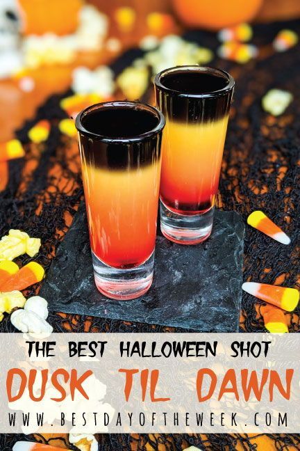 Black Vodka, Alcohol Shots, Cocktail Halloween, Dusk Til Dawn, Halloween Shots, Halloween Party Drinks, Recipes Halloween, Halloween Drinks Alcohol, Halloween Cocktail