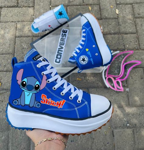 Lilo And Stitch Outfits, Converse Stitch, Stitch Merchandise, Cute Converse Shoes, Lilo And Stitch Characters, Lilo And Stitch Merchandise, ليلو وستيتش, Nike Shoes Women Fashion, Custom Sneakers Diy