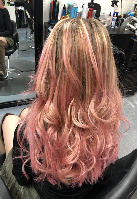 Blonde Brown And Pink Hair, Honey Pink Hair, Blond With Pink Hair, Honey And Pink Hair, Honey Blonde Hair With Pink Highlights, Pink Blonde Brown Hair, Blonde Hair Dyed Pink, Blonde Hair And Pink Highlights, Pink And Dark Blonde Hair