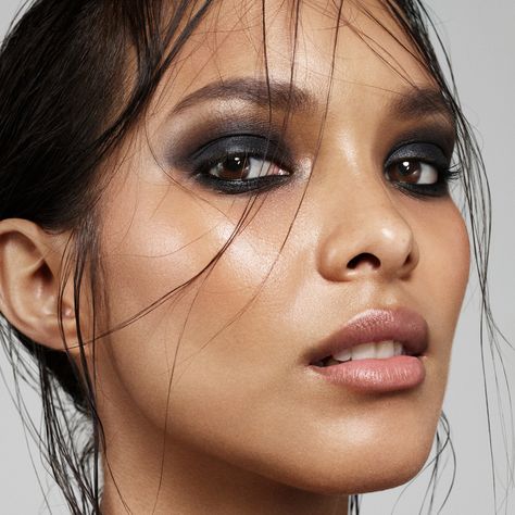 Ysl Makeup, Lais Ribeiro, Ysl Beauty, Dark Makeup, Beauty Shoot, Beauty Shots, Makeup Photography, Editorial Makeup, Makeup Designs