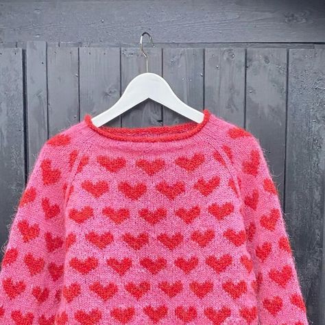 Marita Clementz YarnArt on Instagram: "All we need is love ❤️❤️❤️ This is my Hearts Sweater (Sizes: XS-3XL) I have made it for kids also “Hearts Kids Sweater” and “Hearts School Kids Sweater” (Sizes: 0-12 years) ❤️ Design: @maritaclementz You find the patterns on Ravelry. 🇸🇪 🇬🇧 🇫🇮 🇳🇴 🇩🇰 🇩🇪 🇪🇸 Sizes: XS-3XL and 0-12 years #knittersofig #colourfulknitting #strikkeinspiration #strik #tricot #colourfulknitwear #lavoroamaglia #strikketøj #mønsterstrik #mønsterstrikk #colourworkknitting #newknittingpattern #strandedknitting #strandedcolourwork #knitdesign #nordicknitlife #sticka #knittersgonnaknit #knittingdesign #igknitters #strikkegenser #strikkeinspo #sweaterknitting #colourworksweaters #kirjoneule #contemporaryknitwear #tejer #tricoter #neulottu #knitters" Knitted Heart Sweater, Contemporary Knitwear, All We Need Is Love, Work Sweaters, Knitted Heart, Heart Sweater, School Kids, Sweater Knitting Patterns, Heart For Kids