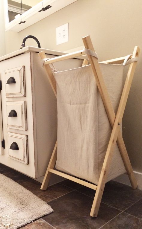 Wooden Laundry Basket Diy, Diy Wooden Laundry Hamper, Clothes Hamper Ideas Diy, Dyi Laundry Basket, Laundry Baskets Ideas, Clothes Hamper Ideas, Laundry Basket Diy, Laundry Hamper Diy, Laundry Basket Ideas