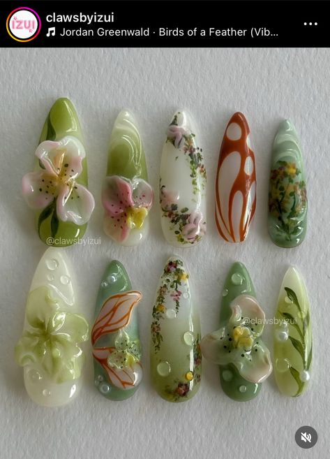 Floral Press On Nails, Nature Green Nails, Custom Press Ons, Nail Inspo Green, Nature Nail Art, Nail Art Green, Shop Press, Garden Nails, Green Nail Art