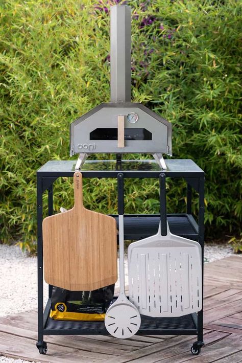 Ooni Pizza Oven Table, Outdoor Pizza Oven Recipes, Pizza Oven Table, Pizza Stand, Grill Garden, Ooni Pizza Oven, Pizza Grill, Ooni Pizza, Pizza Oven Recipes