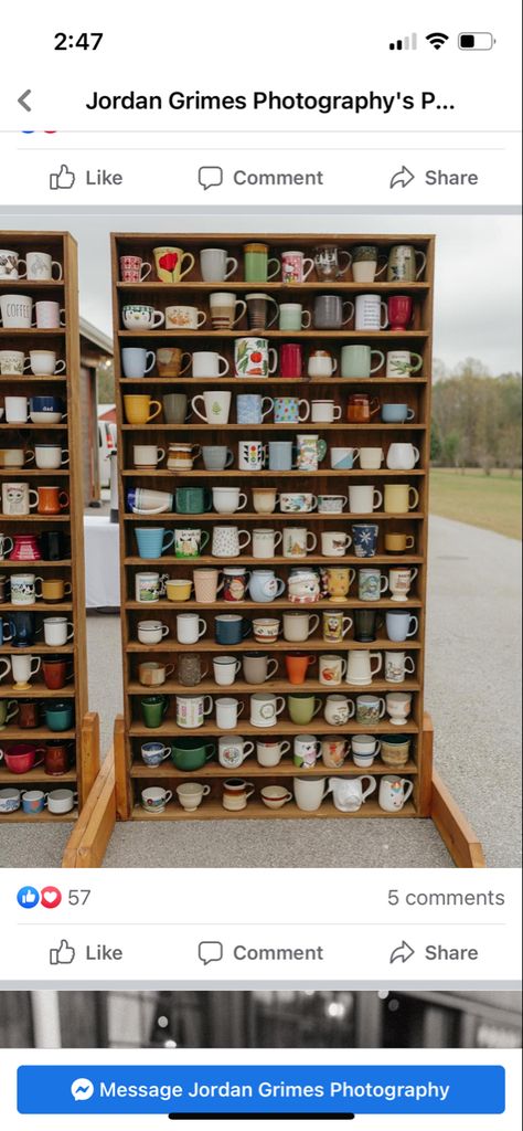 Mug Wall Wedding, Cup Favors Wedding, Old Fashioned Wedding, Coffee Cups Diy, Coffee Mug Display, Mug Display, Coffee Wedding, Wedding Mugs, Wedding Wall