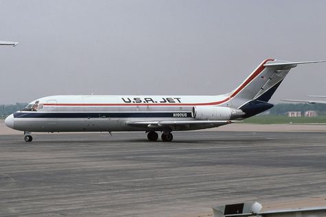 N199US DC-9-15F USA Jet Airlines, at Indianapolis Intl 2 Jun 2000. Crashed on approach to Guadalupe International Airport 6 Jul 2008. Photo © Dan Grew. Jet Airlines, Turbine Engine, Jet Age, Aviation History, International Airport, Airlines, Aircraft