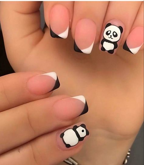 Panda On Nails, Panda Acrylic Nails, Panda Nails, Nail Collection, Girl Nails, Panda Art, Latest Mehndi, Animal Nails, Latest Mehndi Designs