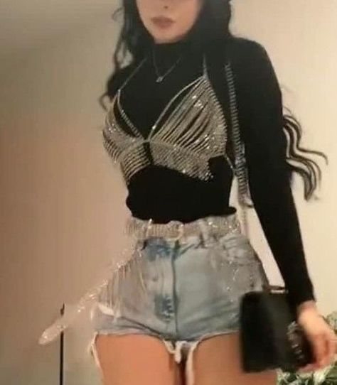 Outfits Fresas, Dope Fashion Outfits, Outfit Botas, Festival Outfits Rave, Latina Fashion Outfits, Looks Country, Preformance Outfits, Fasion Outfits, Looks Party