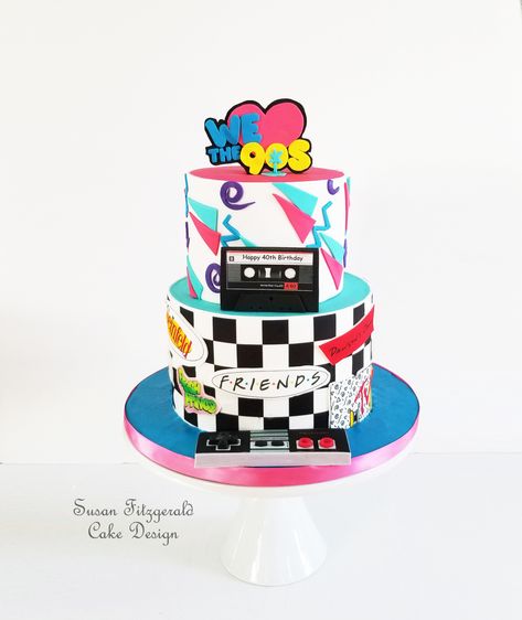 90s Birthday Cake, 1980s Cake, 90s Theme Party Decorations, 90s Party Ideas, 90s Party Decorations, 90s Birthday, 30th Birthday Themes, 90th Birthday Cakes, People Celebrating