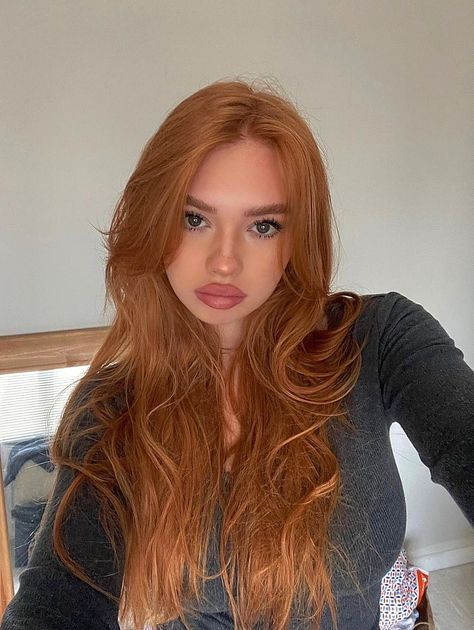 SHEN // Beautiful Redheads // ig:shenanmay // Redhead Ginger // Redhead of the Day // Lovely // Stunning // Beauty // Gorgeous // Redhead Model // Ginger Model Ginger Copper Hair, Ginger Hair Girl, Ginger Models, Pink Tiktok, Red Hair Inspo, Pretty Redhead, Hair Inspiration Long, Ginger Hair Color, Ginger Girls