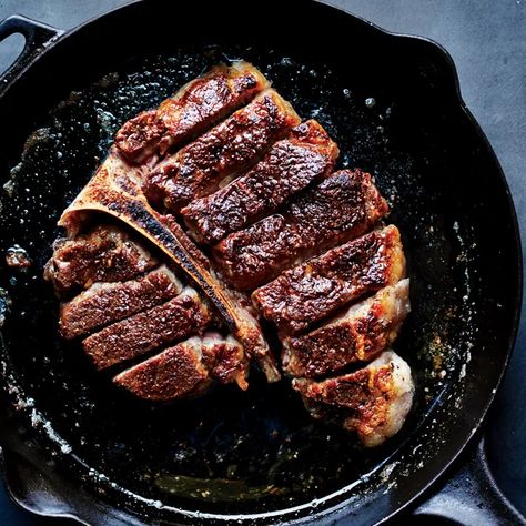 Perfect Porterhouse Steak Recipe | Bon Appétit Porterhouse Steak Recipe, Skirt Steak Fajitas, Good Steak Recipes, Cast Iron Steak, Bobby Flay Recipes, Filet Mignon Recipes, Porterhouse Steak, Iron Skillet Recipes, Grilled Steak Recipes