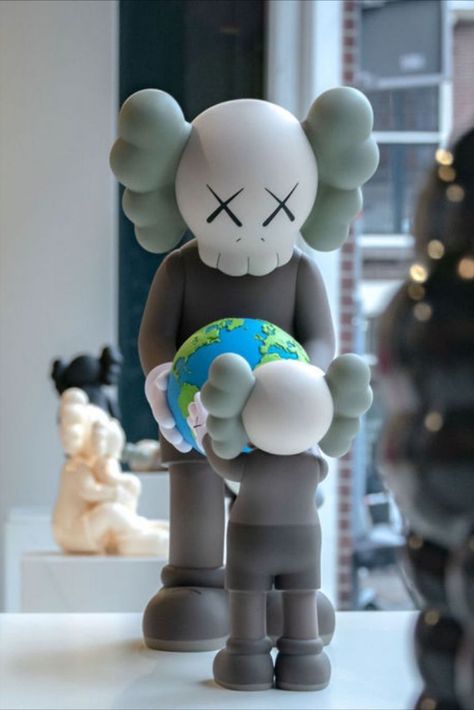 Kaws The Promise, Kaws Figurine, Kaws Toys, Cartoon Wall Painting, Kaws Iphone Wallpaper, Africa Art Design, Simpson Wallpaper Iphone, Kaws Wallpaper, Unique Iphone Wallpaper