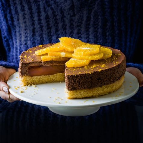 Giant Jaffa cake Giant Jaffa Cake, Jaffa Cake Recipe, Orange Yogurt, Cake Tart, Jaffa Cake, Orange Cake Recipe, Bbc Good Food, Baking Project, Orange Cake