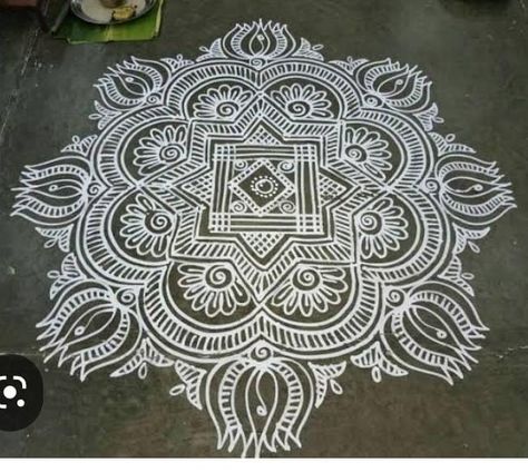 Maavu Kolam Designs, Maa Kolam Designs, South Indian Rangoli Design, Ezhai Kolam, South Indian Rangoli, Rice Rangoli, Raghavendra Swami, Short Rangoli, White Rangoli