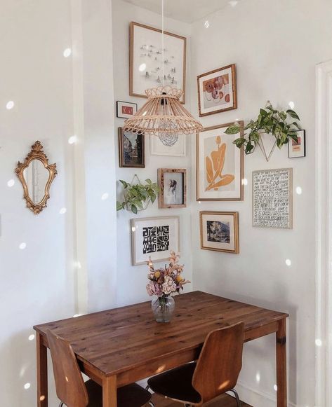 College Gallery Wall Ideas, Photos In Corner Of Wall, Kids Art Gallery Wall Living Room, Corner Living Room Wall Decor, Gallery Wall Corner Living Room, Corner Gallery Wall Nursery, Modern Boho Gallery Wall, Corner Gallery Wall Office, Amazon Gallery Wall