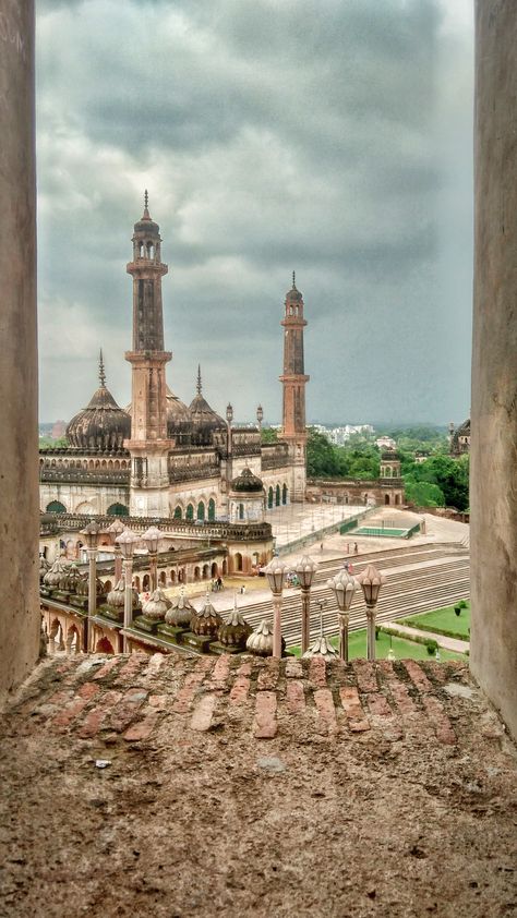 This famous heritage site is known for its incredible architecture details along with its massive scale. One can witness the beauty of this mosque from almost every corner of the entire complex.  Inframe a glorious view of asifi mosque. Just sit here and enjoy the landscape of the sorrounding distance.  Shot on: Mi Note 1S #architecture #photography #lucknow #uttarpradesh #august #2018 Incredible Architecture, Perspective Sketch, City Landscape, Uttar Pradesh, South Asia, The Landscape, Heritage Site, Architecture Photography, Architecture Details